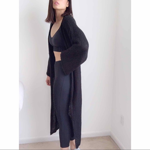 CHICBOMB - Picture 2 of 5